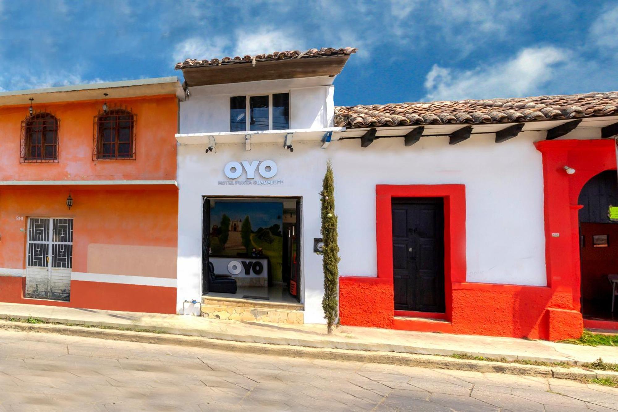 Oyo Hotel Punta Guadalupe, San Cristobal De Las Casas Exterior photo
