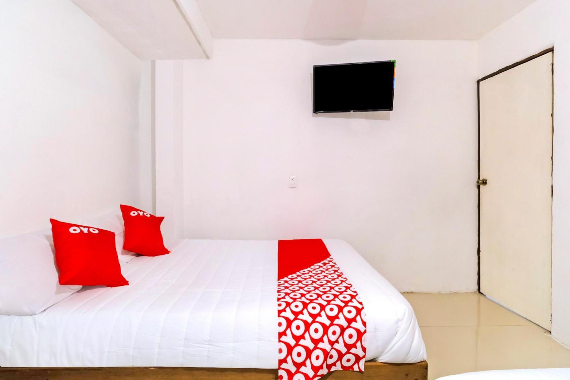 Oyo Hotel Punta Guadalupe, San Cristobal De Las Casas Exterior photo