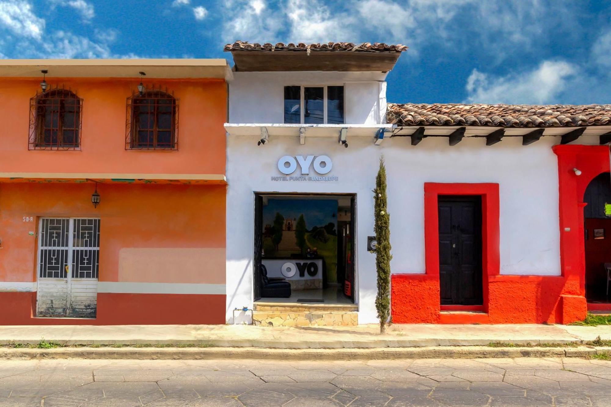 Oyo Hotel Punta Guadalupe, San Cristobal De Las Casas Exterior photo